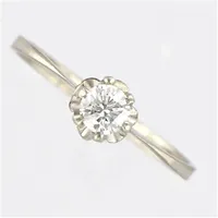 Ring, stl17¼, diamant 0,26ct, kvalitet G-H/VS, skena 1,7mm, fattningens höjd 7mm, vitguld, 18K  Vikt: 1,6 g