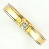 Ring, vitguld/rödguld med diamant, 0,15ct, stl 18, gravyr, 18K  Vikt: 3,6 g