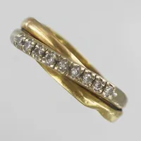 Ring med briljantslipade diamanter, ca 0,15ctv, stl 16¾, Guldfynd, bucklor, 18K  Vikt: 3,6 g