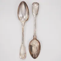 Två matskedar, längd 22cm, modell Engelsk snäck, Möllenborg år 1895, Silver Vikt: 153 g