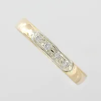 Ring med diamanter ca 4x0,02ct infattade i 18k vitguld, stl 18 mm, 18k Vikt: 2,8 g