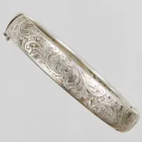 Stelt silverarmband, defekt, 830/1000 Vikt: 22,9 g