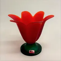 Vas/ ljushållare tulpan på fot i rött samt grönt matterat glas, JM-Glass, Portugal, handgjort, etikettmärkt, repor. Vikt: 0 g