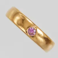Ring, rosa sten, Ø17, bredd: 4mm, gravyr, 18K Vikt: 5,2 g