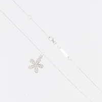 Kedja, vitguld, Venezia med ett hänge blomma med stenar, 40,5 och 43cm, bredd 1mm, 18K  Vikt: 2,3 g