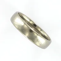 Ring, stl 19, bredd 5mm, gravyr, Palladium Pd 500 Vikt: 4,3 g