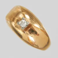 Ring med diamant 1 x ca 0,05ct, Ø15½, 18K Vikt: 4,5 g