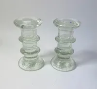 Två Ljusstakar (Ej Festivo) klarglas, höjd ca 12cm Vikt: 0 g