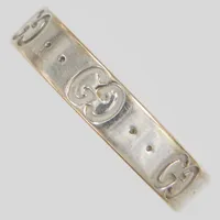 Ring, Gucci "Icon", Ø16¼, bredd: 4mm, vitguld, 18K Vikt: 3,4 g