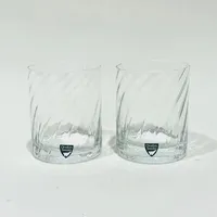 Två glas, höjd 8,5cm, Ø 7cm, modell Helena, Gunnar Cyrén för Orrefors, kristall. Vikt: 0 g