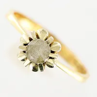 Ring, sten, stl 17, 18K. Vikt: 2,4 g