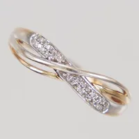 Ring, 8/8slipade diamanter 29x ca 0,005ct, stl 20, bredd 6mm, gul/vitguld GHA 18K Vikt: 3,6 g