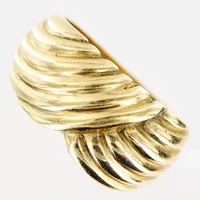 Ring, stl 17½, bredd 4,5-10,5mm, 14K. Vikt: 7,2 g