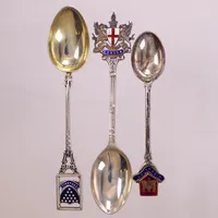 3 souvenirskedar, längd 10-12cm, London, Cornwall, Gibraltar, emalj, 925/1000 silver Vikt: 39,6 g
