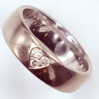Ring, diamanter 3x0,01ct, Ø17¼, vitguld, Schalin, gravyr, 18k  Vikt: 8,2 g