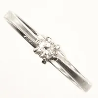 Ring vitguld med diamant 1 x ca 0,10ct, stl 17, bredd 2-4mm, 18K Vikt: 2 g