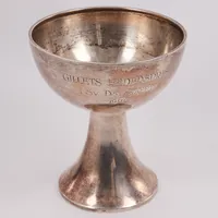 Pokal, höjd 13cm, gravyr, Silver 830/1000  Vikt: 145,6 g