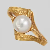 Ring, pärla, Ø16¾, bredd: 2-11mm,  18K Vikt: 1,7 g