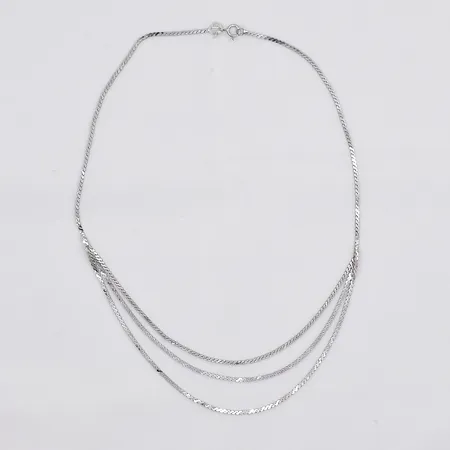 Collier 42cm, 925/1000 silver Vikt: 8 g