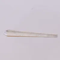 Slipsnål delvis matterad, ca 60mm, bredd 3,5-7mm. 830/1000 silver Vikt: 5,4 g