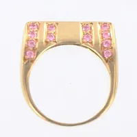Ring med rosa stenar, stl 17¼, bredd 2-6mm, höjd 5mm, 14K Vikt: 4,1 g