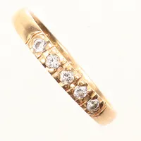 Ring, diamanter 5xca0,03ct, stl 18, bredd 2,9mm, gravyr, 18K  Vikt: 2,9 g