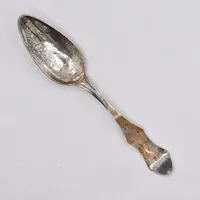 Matsked, 1833, gravyr, längd 22 cm, silver Vikt: 38,1 g