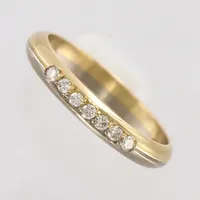 Ring, tvåfärgad med diamanter, 7xca0,01ct, stl 17, bredd 2mm, 18K Vikt: 2,8 g