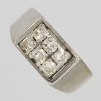 Klackring med diamanter 6 x ca0,05ct, vissa stenar skadade, Ø15, vitguld, 18K Vikt: 5,3 g