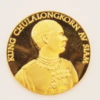 Plakett, "Kung Chulalongkorn av Siam", #439, etui, 18K 13,9g.