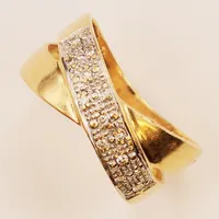 Ring, diamanter 13x ca 0,01ct, Ø19¼, bredd:11mm, 18K 5,2g.