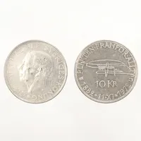 Två  mynt 10kr, Gustaf VI Adolf, Sveriges konung, Plikten framför allt, 1882, 11 XI, 19972, 830/1000 silver  Vikt: 36,1 g