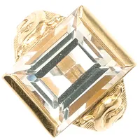 Ring, bergskristall, stl 17, bredd 15,5mm,  Persson J A, år 1941, 18K  Vikt: 9,4 g
