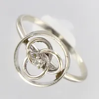 Ring, vitguld med diamant 1xca0,03ct, stl 17, bredd 1 10mm, 18K  Vikt: 2,2 g