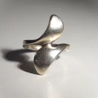 Ring, Ø 17 mm, höjd 25 mm, silver 925/1000 Vikt: 5 g