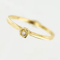 Ring, diamant ca 0,005ct, stl 16¾, Guldfynd, 18K Vikt: 1,2 g