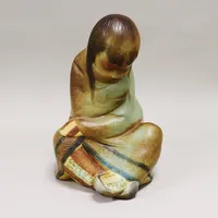 Figurin keramik, Lladro, eskimoflicka, 29cm, Spanien. Vikt: 0 g Skickas med postpaket.