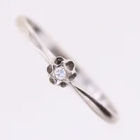 Ring med 8/8-slipad diamant ca 0,005ct, stl 17½, vitguld, 18K Vikt: 1 g