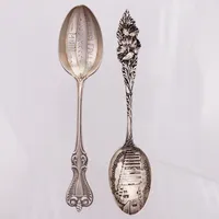 2 Dessertskedar, USA, 14cm, 925/1000 silver Vikt: 43,2 g