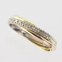 Ring flerfärgad med diamanter, Guldfynd AB, storlek 17 ¾ mm, bredd 3.8-4 mm, 18 k. Vikt: 3 g