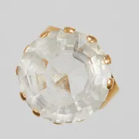 Ring med bergkristall, Ø14, bredd:2,7-15mm, 18K Vikt: 6,8 g