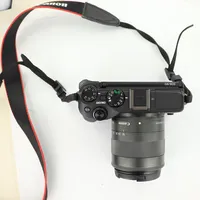 Kamerahus Canon EOS M3, 24,2 Mega Pixels, #281201003746, objektiv canon 18-55mm, batteri, box, laddare, manual  Skickas med postpaket.