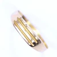Ring, stl 20¾, bredd 2,7-5mm, 18K Vikt: 3 g