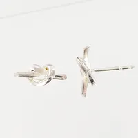 Ett par örhängen Efva Attling, Love Knot, 6-12mm, stoppar saknas, silver 925/1000. Vikt: 1,5 g