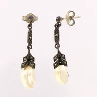 Ett par örhängen, 3,5cm, med pärlor, S925/1000 Vikt: 3,6 g