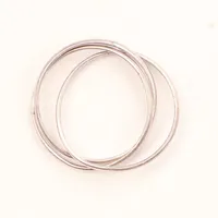 En ring, tredelad, stl 16¼, bredd ca 1,5mm, silver Vikt: 1,7 g