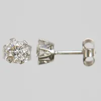 Örhängen med briljantslipade diamanter 2 x ca. 0,40ct, ca Wesselton-Top Cape (H-K)/VVS, Ø5,8mm, omaka snurrebusar, stift, vitguld, 18K Vikt: 1,9 g