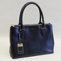 Handväska Lauren Ralph Lauren, ca 15 x 21 x 30cm, svart läder, avtagbar axelrem, köpt via Zalando 2013, dustbag, smärre bruksslitage 