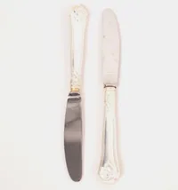 Två bordsknivar, modell Sachsisk, Chor, Danmark, längd 19cm, slitage, silver och stålblad, bruttovikt 119g 