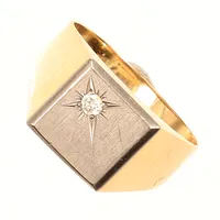 Klackring, diamant 0,07ct, enligt gravyr, stl 20, bredd 11mm, tvåfärgad, Alton Guldvaru Ab, år 1965, 18K Vikt: 6,2 g